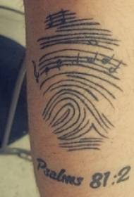 Vitello di studente maschio tatuaggio europeo e americano vitello su nero tatuaggio immagine dell'impronta digitale