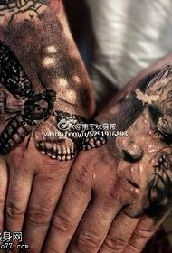 Потрясающий европейский и американский стиль татуировки бабочки