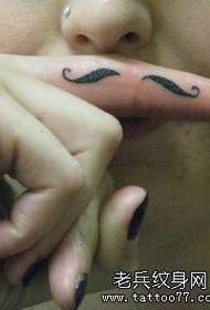 Finger rolig skägg mustasch tatuering mönster konstverk bild