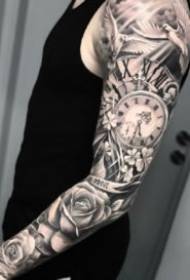 European and American arm tattoos, handsome 9 European and American realistic arm tattoos