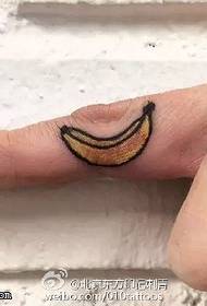 Dito semplice e bellissimo modello di tatuaggio a banana