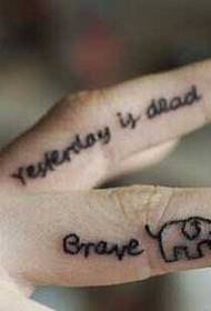 Modèle de tatouage anglais doigt éléphant bébé