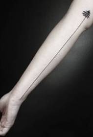 Tatoo tsipika tena tsotsotra amin'ny sandriny 9