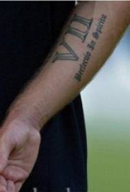 Beckham tattoo picture star zvijezda na crnoj slici tattoo s engleskim slovom
