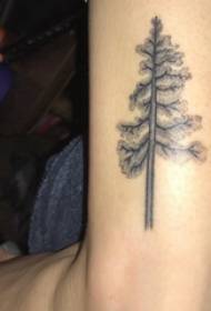 Tetovaža biljke, dječakova ruka, slika guste tetovaže stabla