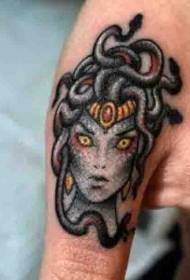 Modello di tatuaggio avatar dito medusa del fumetto
