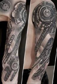 Een paar realistische realistische 3D-robot tattoo-ontwerpen