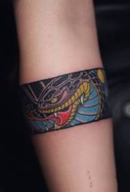 Ang tradisyonal na istilo ng tradisyonal na Hapon na hanay ng mga disenyo ng tattoo ng bracelet