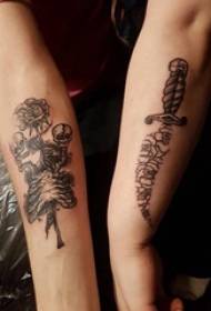 Shantou belati tato siswa laki-laki lengan pada gambar tato belati tengkorak