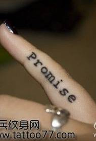 Modello di tatuaggio di bellezza dito lettera