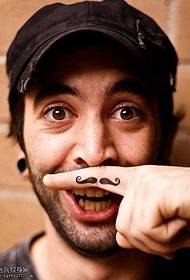 Finger beard tattoo pattern