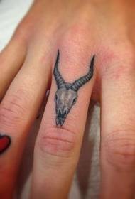 Fekete-fehér ujj reális sarok kecske nyalás tetoválás minta