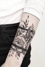 Armband Tattoo - A Beautiful Black Gray Armband Tattoo Pattern