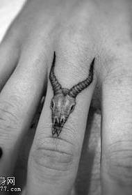 Jebeni prsti ližu ljubavni uzorak tetovaža