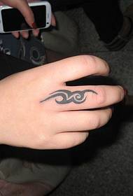 Mode Finger Totem Tattoo Bild