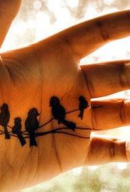 ein Palm Totem Vogel Tattoo Muster