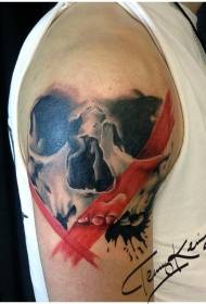 teschio umano di colore spalla con foto tatuaggio linea rossa