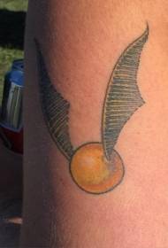 Kayan launi mai sauƙi Quidditch ball tattoo hoto