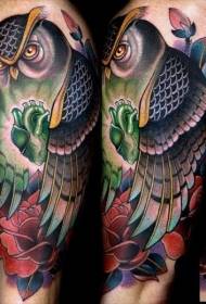 boja ramena moderni stil tetovaža sova i cvijet