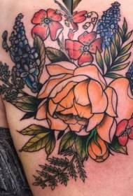 Modèle de tatouage de fleurs peintes style vintage d'épaule