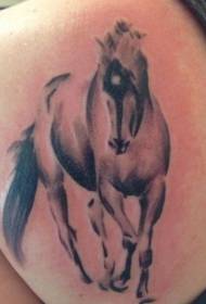 tinta di spalla culore camminendu mudellu di tatuaggi di cavallu