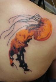 шема на тетоважи со убави медузи во форма на рамо