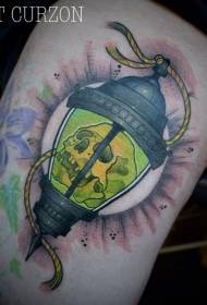 janm nouvo style ki gen koulè pal fin vye granmoun pi lejè ak tatoo zo bwa tèt