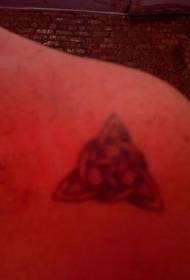 modello di tatuaggio spalla trifoglio grigio logo
