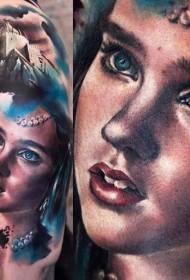 schouder kleur portret vrouw portret tattoo patroon