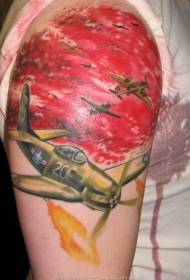 Color de estilo de ilustración de hombro Patrón de tatuaje de avión de la Segunda Guerra Mundial