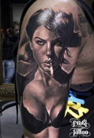 shoulder black-brown temptation smoking woman tattoo pattern