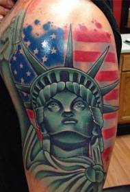 Estàtua del color de l'espatlla de la llibertat patró de tatuatge