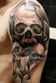 váll fekete szürke mosott emberi koponya tetoválás kép