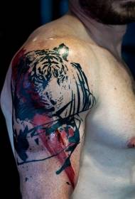 Estilo modernoa sorbaldetako tigrearen tatuaje argazkia