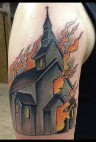 Rameno farby horiace kostol tetovanie vzor