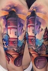 светилник во боја на рамената и смешна градска шема на тетоважи