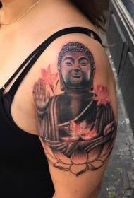 colore della spalla femminile come il modello del tatuaggio della statua del Buddha