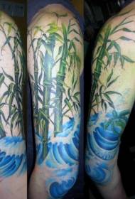 schouder natuurlijke kleur bamboe en water wave tattoo patroon