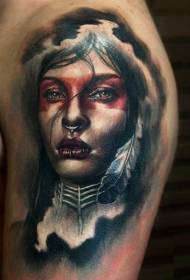 spalla tatuaggio stile indiano colorato donna realismo