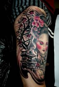 Brazo grande estilo asiático geisha colorida mujer y patrón de tatuaje de árbol floreciente