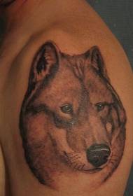 ramię brązowa głowa wilka Paulo Wzór tatuażu