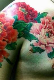 Modello tatuaggio spalla fiore di peonia colorata
