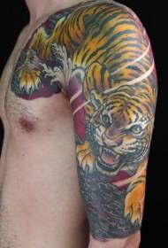 Rabin salon Asiya mai saurin fushin tiger tattoo