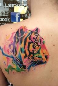 рамо вода боја на тигар главата тетоважа шема