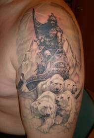 Рамо черно сиво полярна мечка с модел на татуировка войн