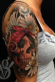 pečių spalvos žmogaus kaukolės ir chrizantemos tatuiruotės paveikslėlis