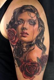 imagen de tatuaje de mujer gitana llorando de color muy realista
