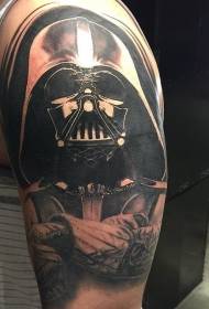 Hình xăm cánh tay lớn màu Darth Vader