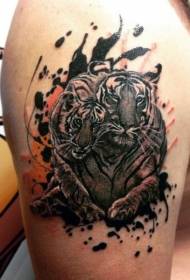 estilo ng romantikong watercolor na dalawang pattern ng tattoo ng tigre