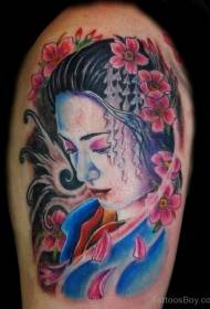 modello di tatuaggio geisha triste drammatica di colore della spalla